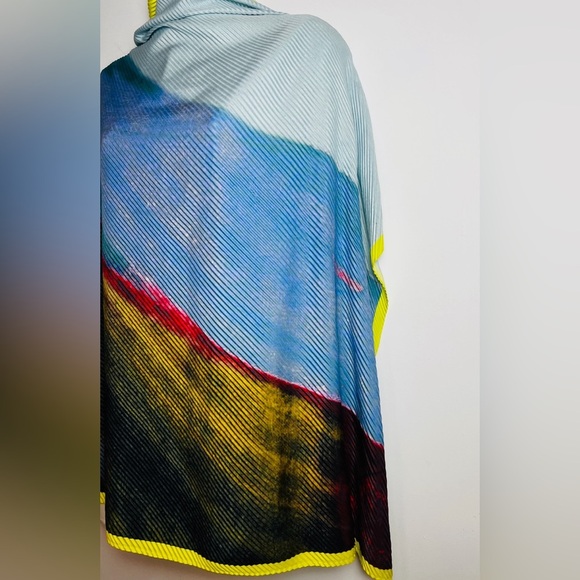 Colorful Patterned Parfois Scarf - Picture 4 of 8